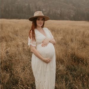 Meet your Posher, Raya